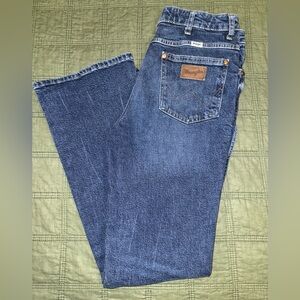 Women’s Wrangler Jeans